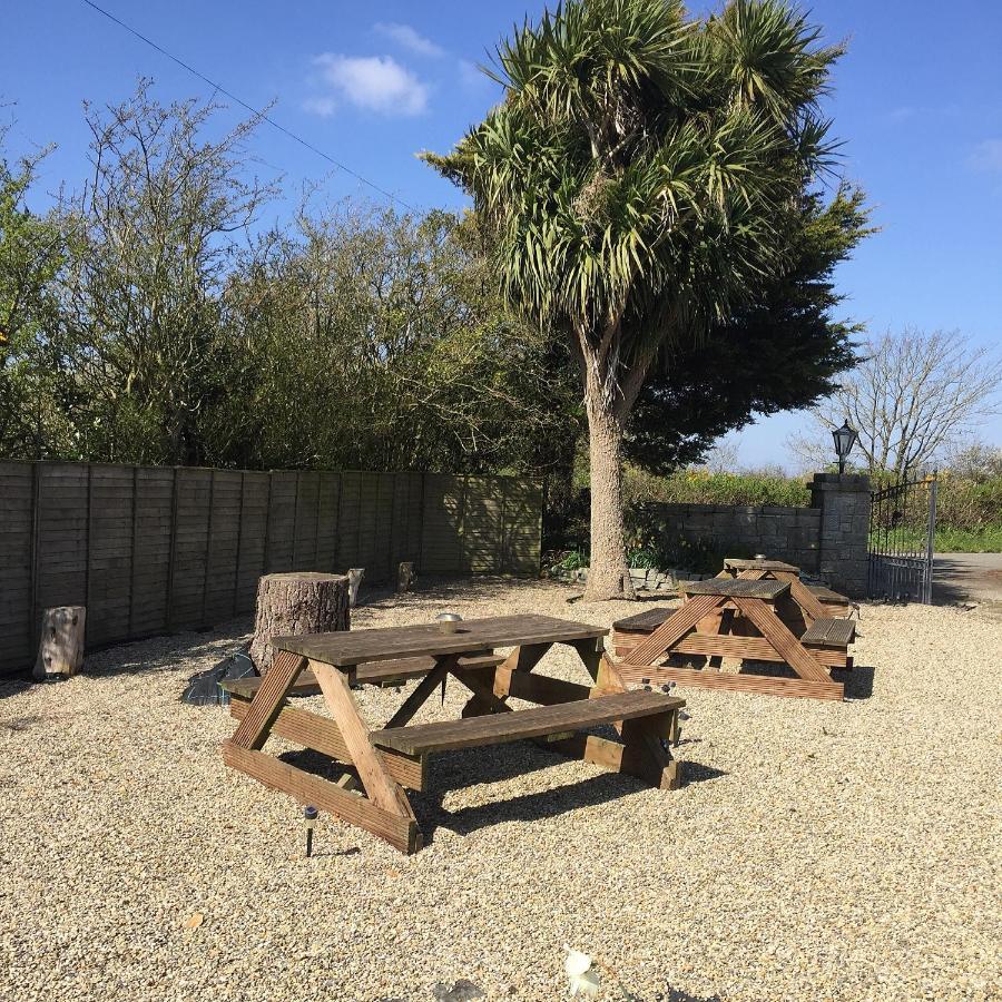 Padua Guest Accommodation Rosslare Rosslare Harbour エクステリア 写真